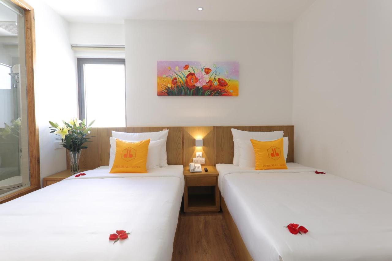 Cordial Beach Hotel Дананг Экстерьер фото