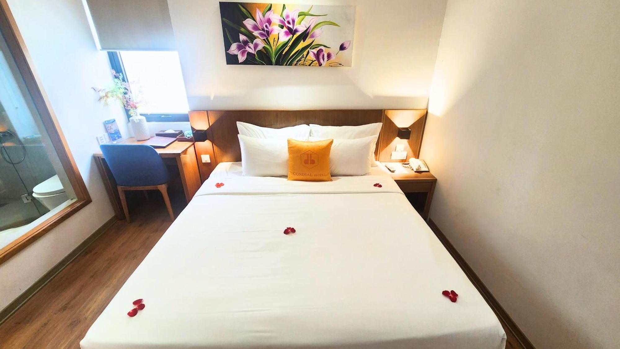 Cordial Beach Hotel Дананг Экстерьер фото